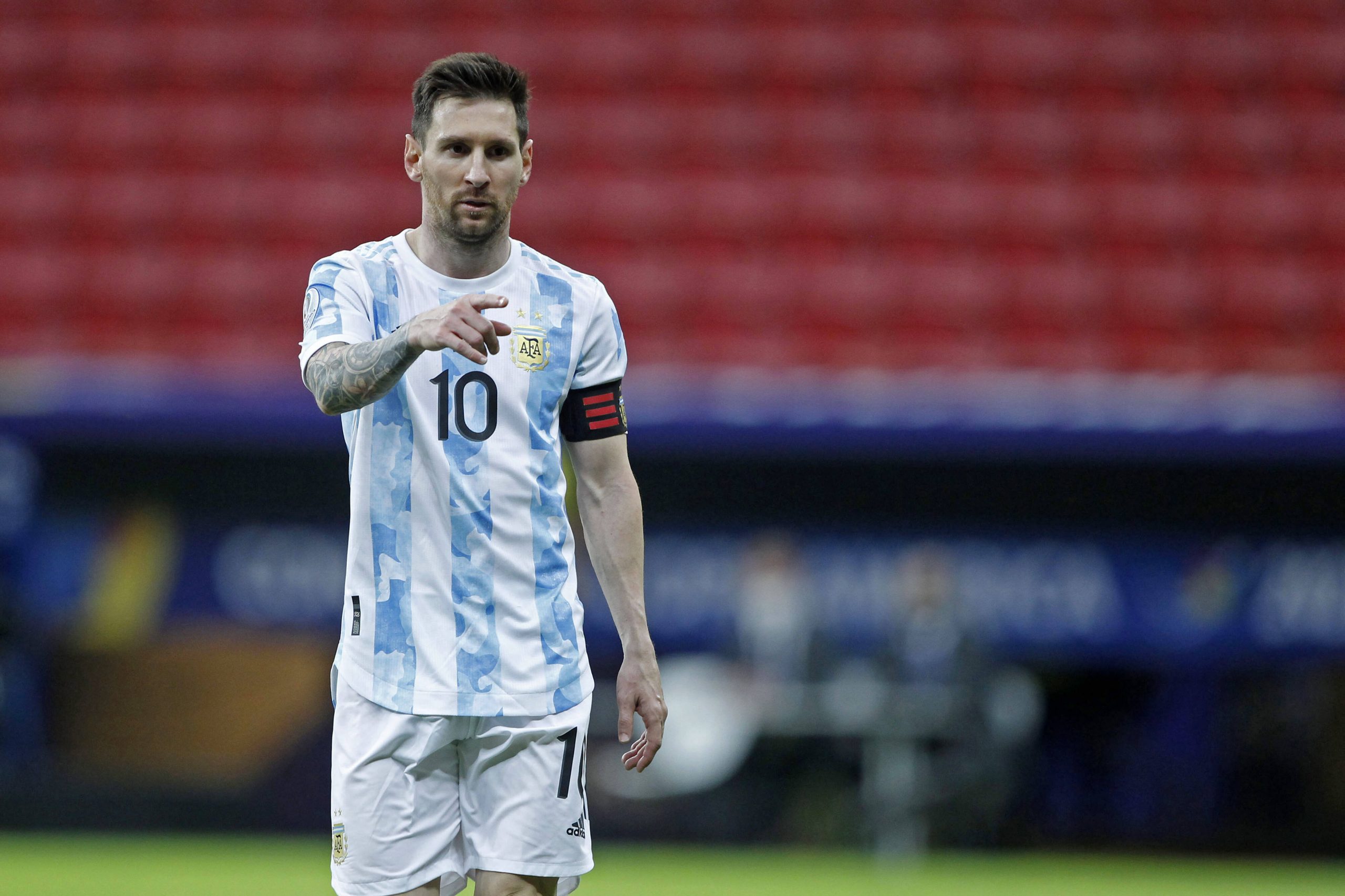 Lionel Messi là hạch tâm của Argentina