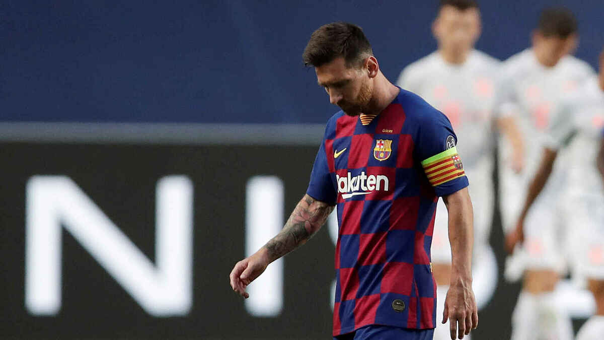 Các trụ cột Barcelona không chịu giảm lương vì Messi