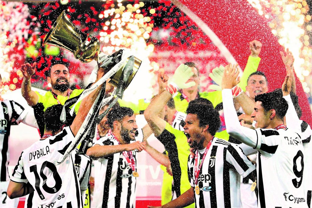 Juventus tỏa sáng giành Cúp quốc gia Italia